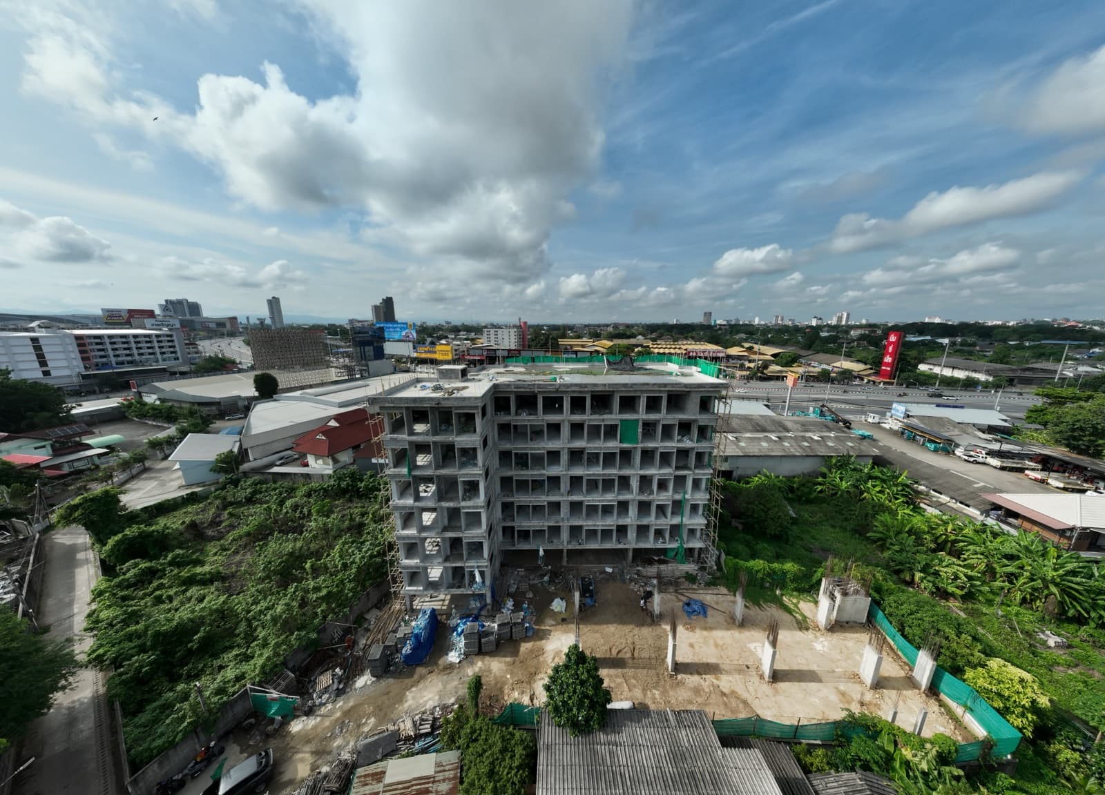 Aerial construction-progress photo of a Piampiti site in Chiang Mai
